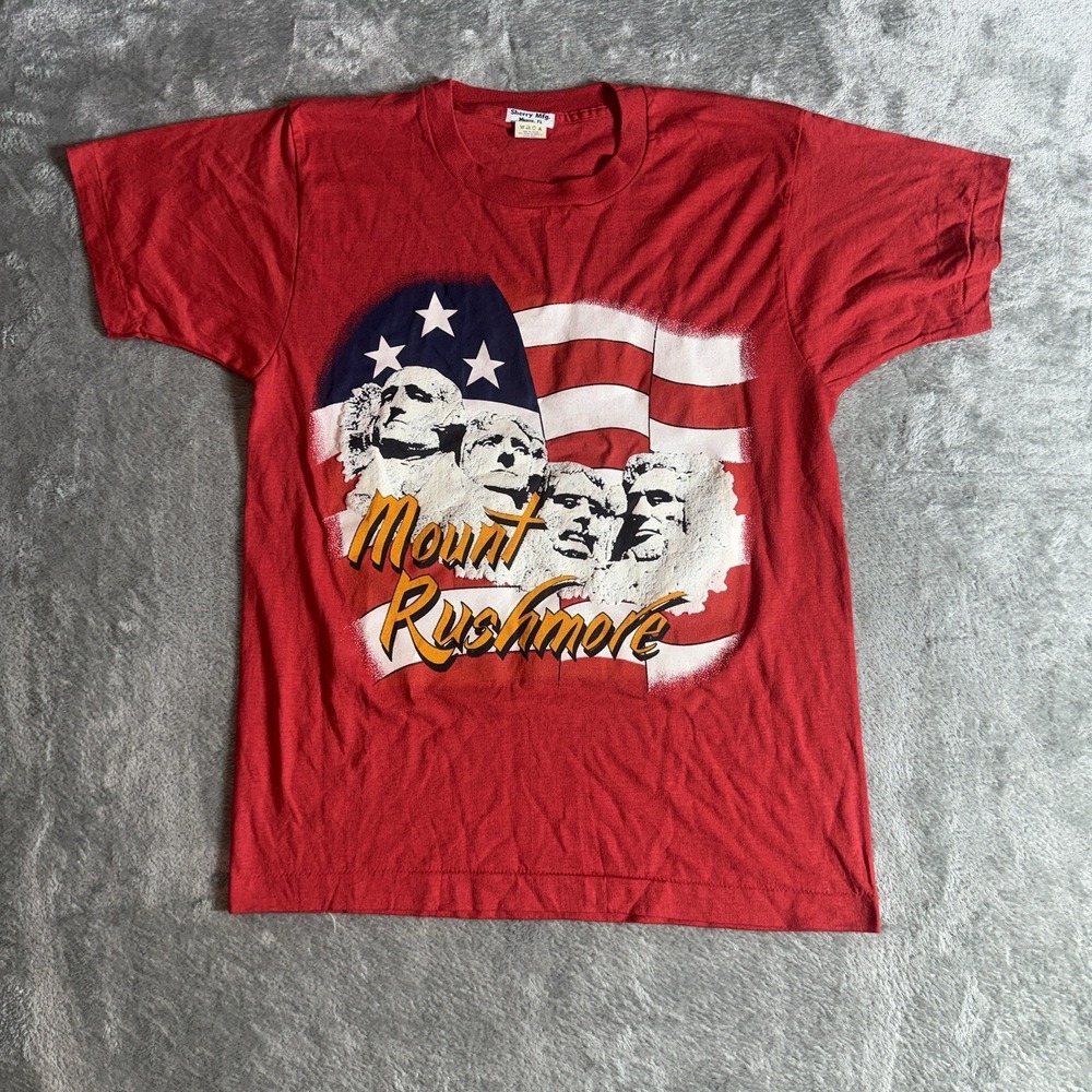 Vintage 80s Mount Rushmore T-Shirt Medium Red Screen Stars Sherry Mfg